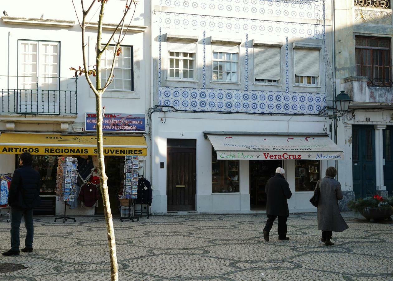 Downtown Shelter - Casa Da Praca Apartment Aveiro Ngoại thất bức ảnh