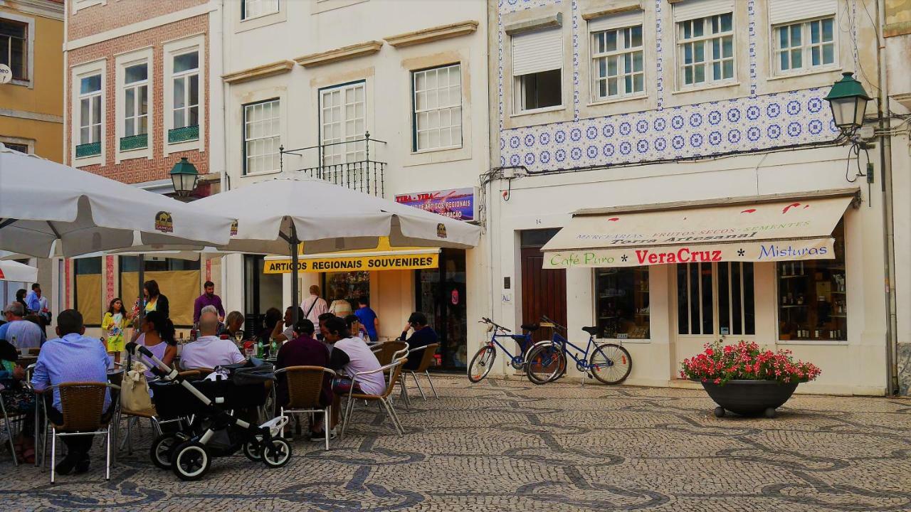 Downtown Shelter - Casa Da Praca Apartment Aveiro Ngoại thất bức ảnh